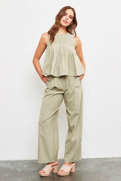 Ida pleated top set in olive