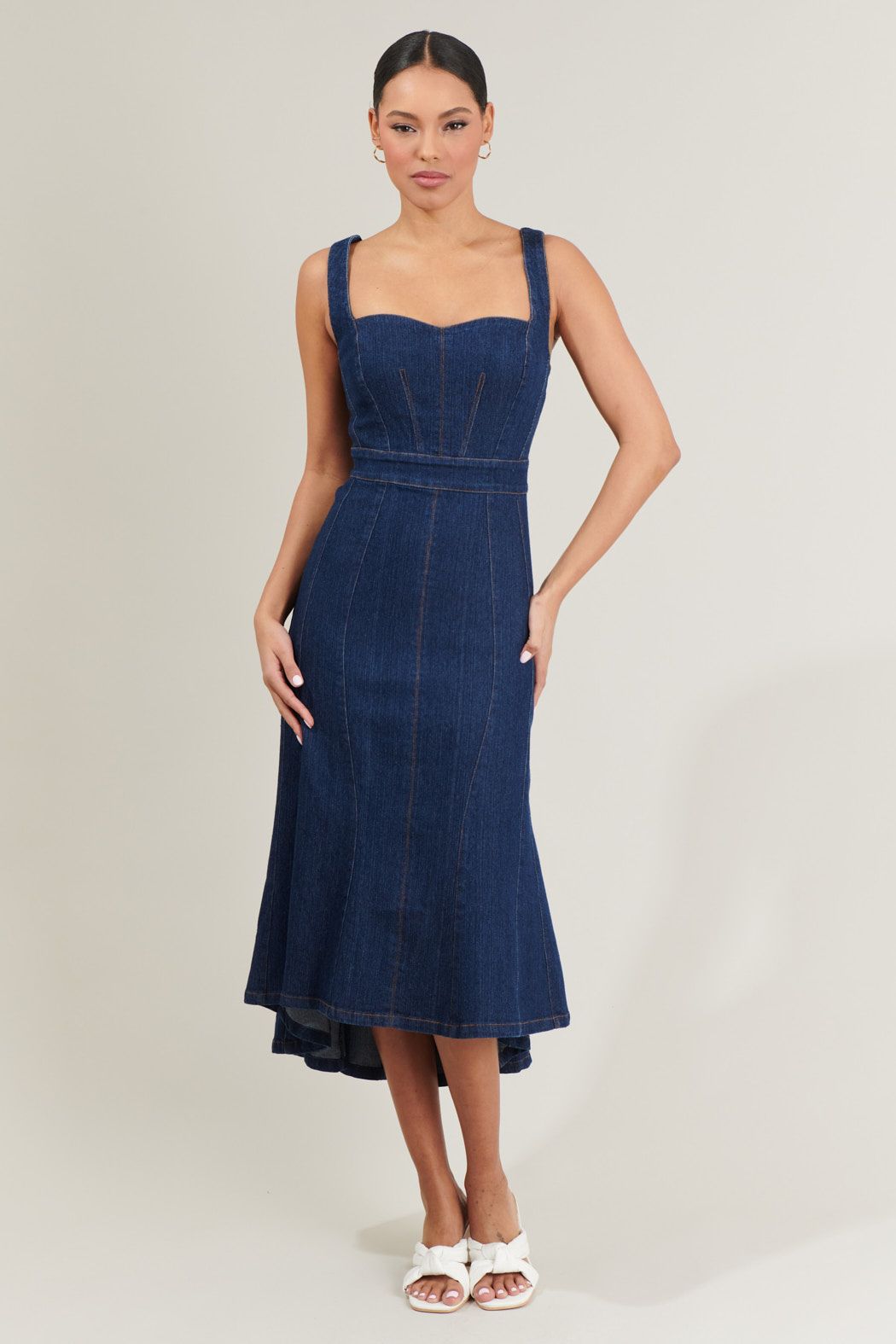 Sweetheart corse denim midi dress