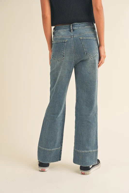 Pleat detail jeans