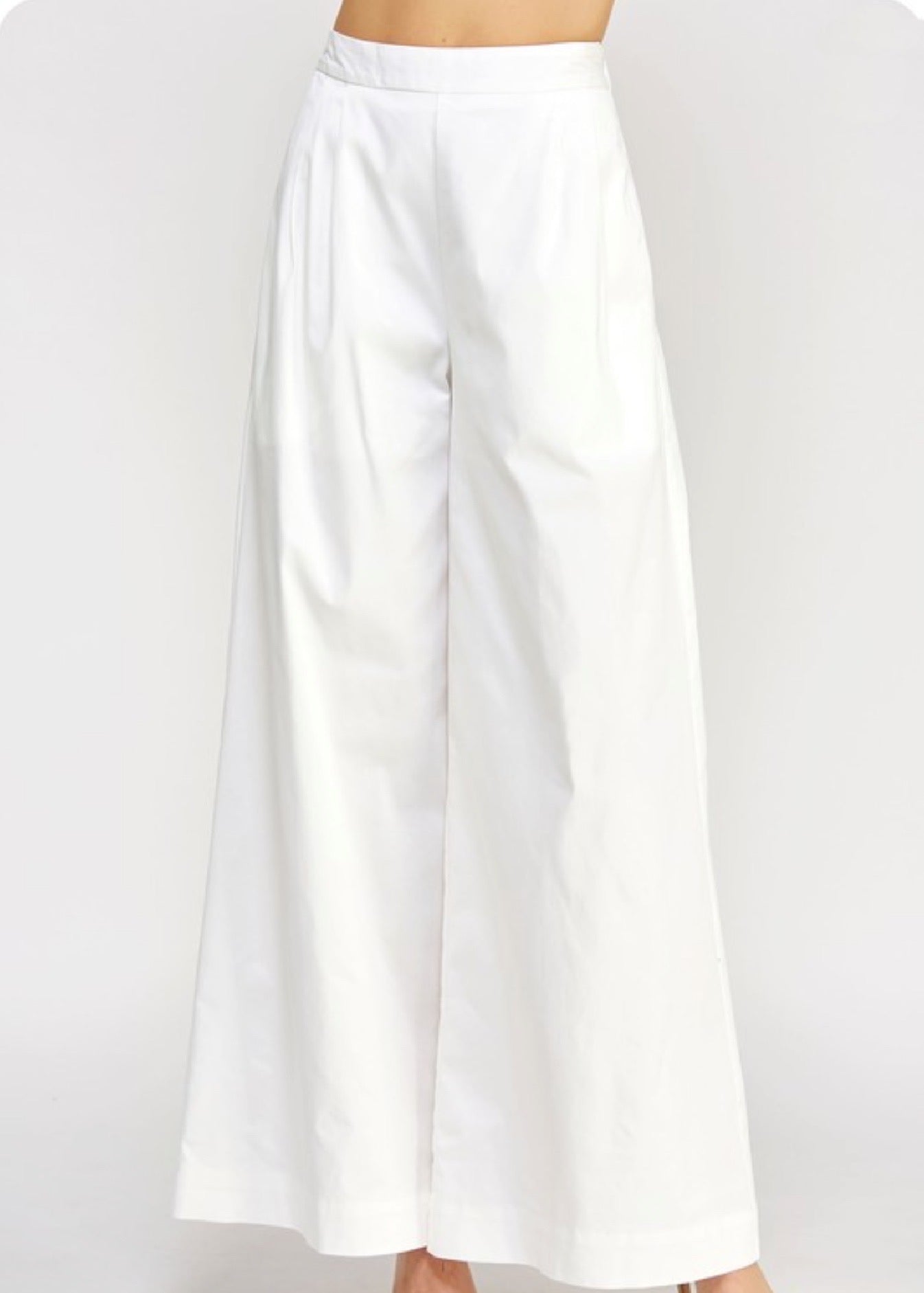 White wide leg pant