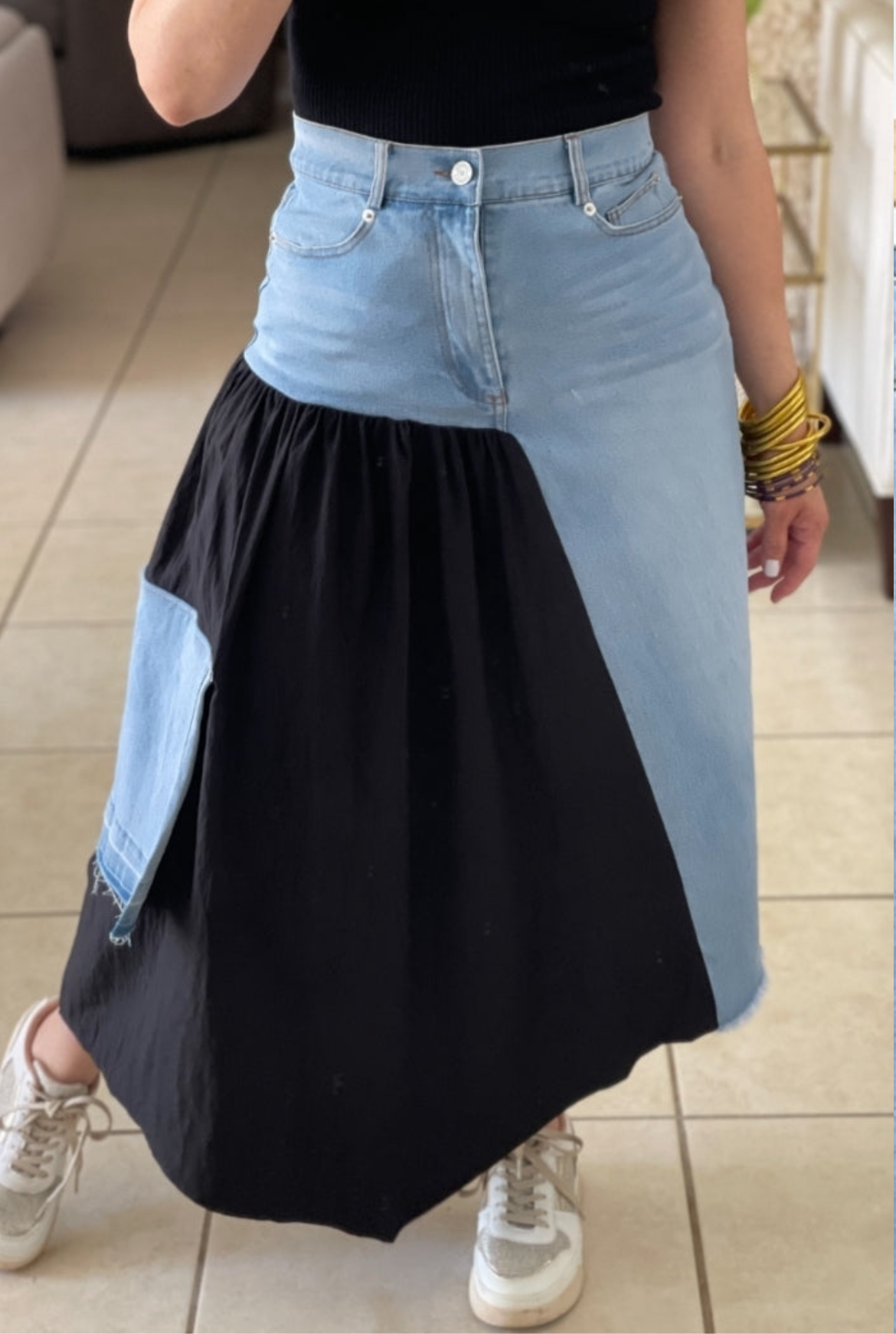 Two toned midi skirt in black