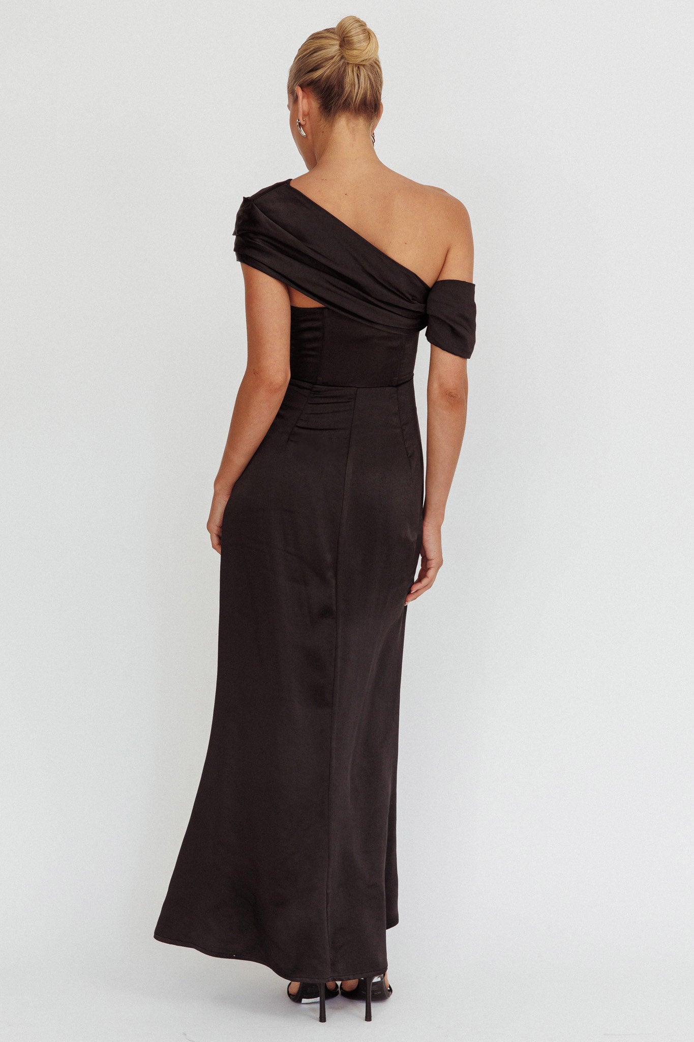 One shoulder maxi dress in black