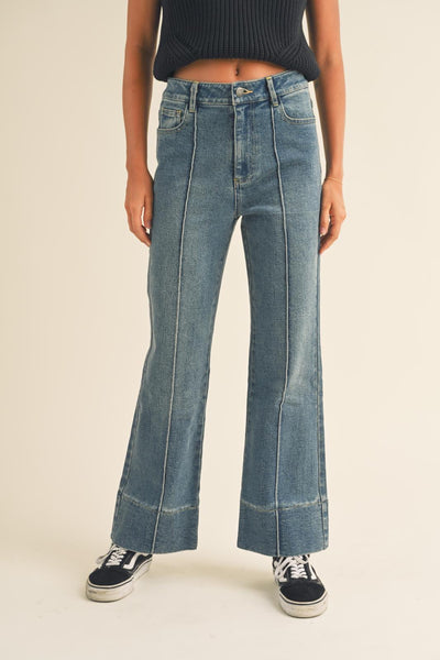 Pleat detail jeans