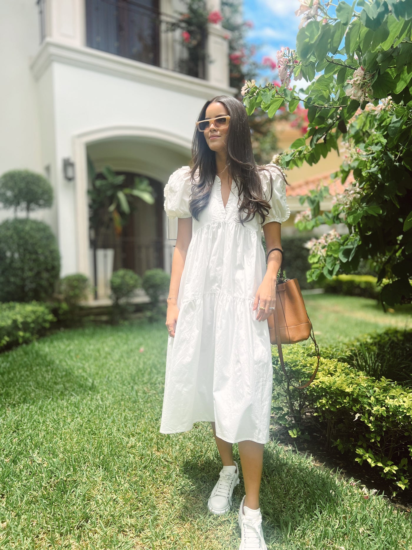 Alaia puff sleeve dress in white